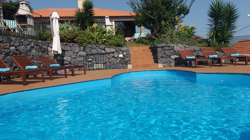 Banda Do Sol Self Catering Cottages Estreito Da Calheta Exterior photo